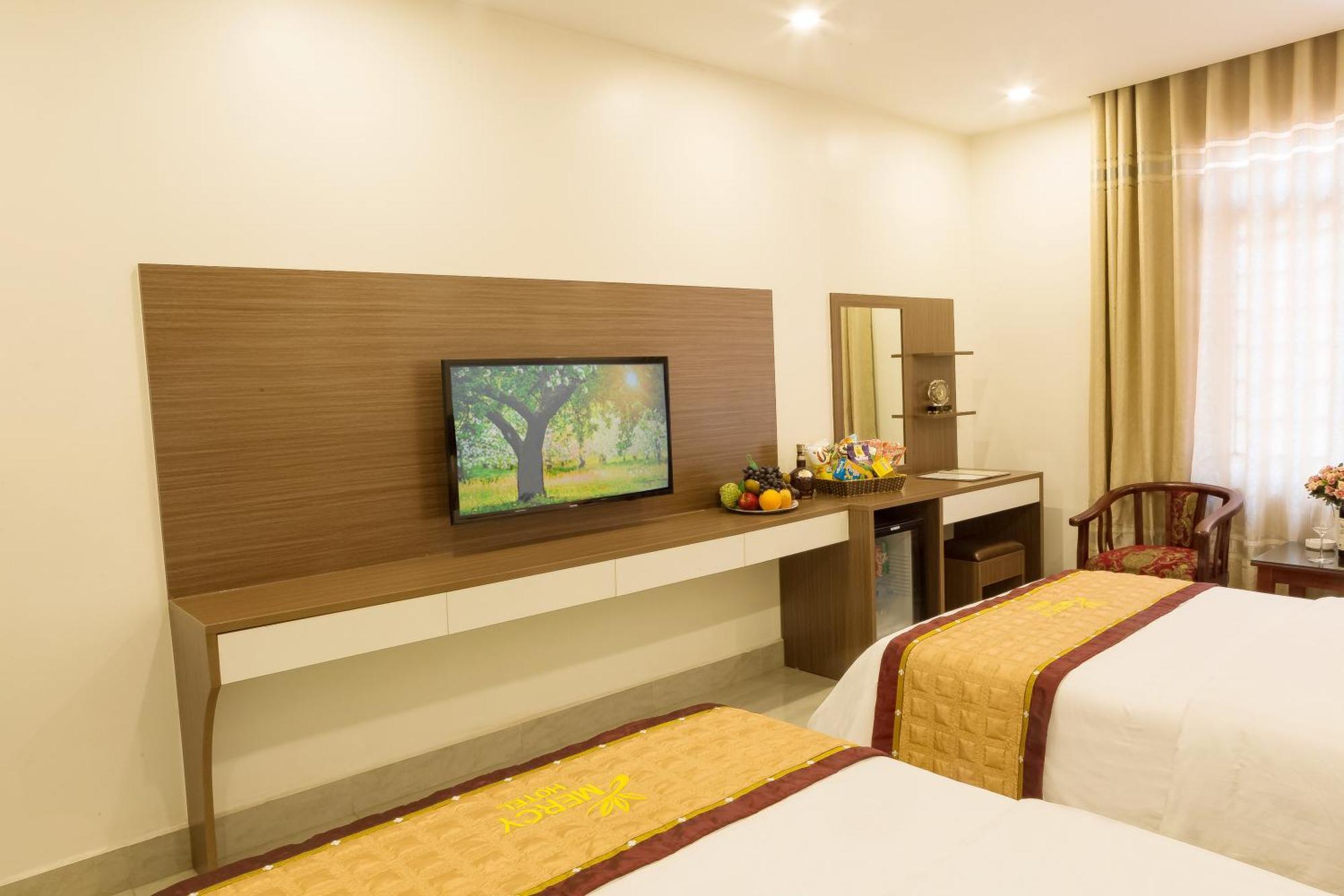 Mercy Hotel Hanoi Exterior photo